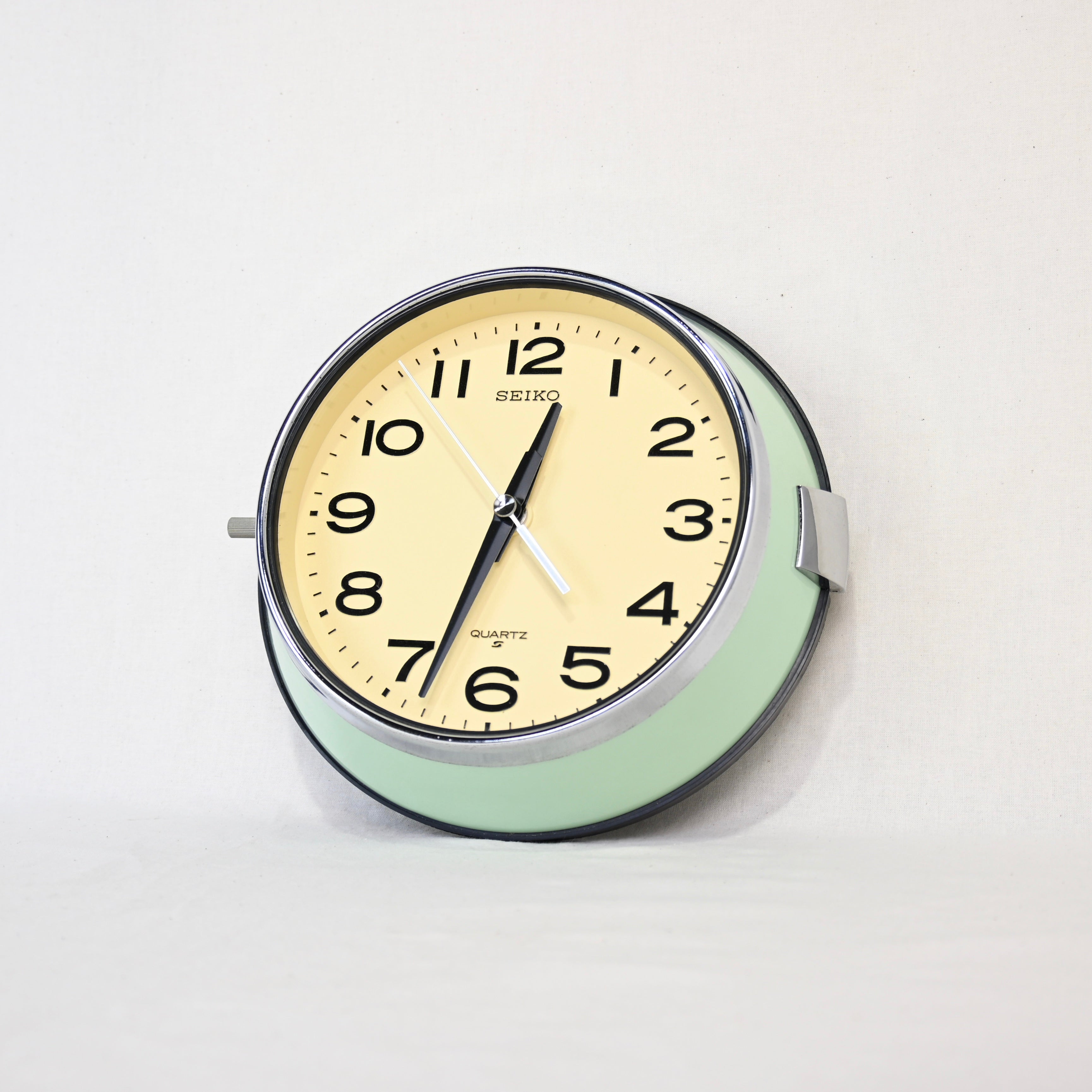 SEIKO Wall clock Bus clock KS474M Light green Retro modern / セイコー 掛け時計 バス時計 ライトグリーン レトロモダン